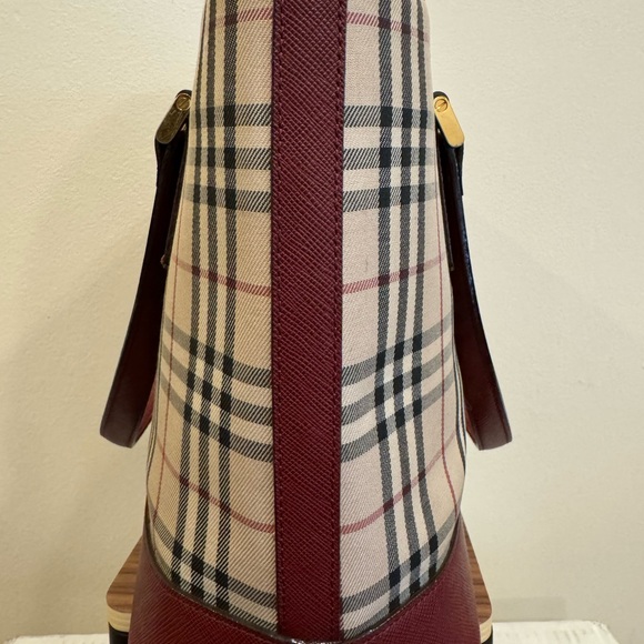 Authentic Vintage Burberry Handbag Bag Tote - Picture 2 of 16